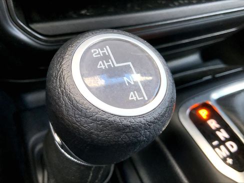 Used 2021 Jeep Wrangler Unlimited Sport AWD/4WD image 28