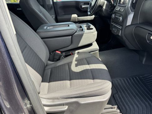 Used 2022 Chevrolet Silverado 1500 Custom RWD image 8