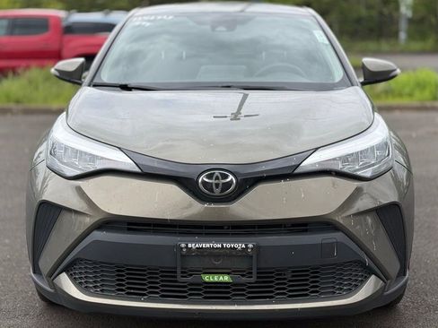 Used 2021 Toyota C-HR LE FWD image 8