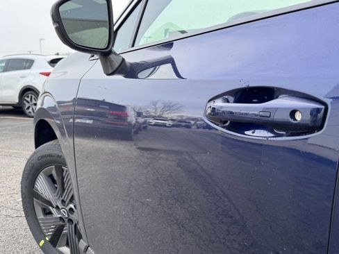 New 2025 Nissan Murano SL image 30