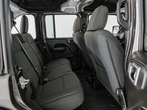 Used 2024 Jeep Wrangler Unlimited Sport image 30