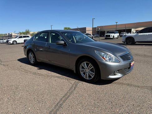 Used 2013 INFINITI G37 x Sedan w/ Premium Pkg AWD/4WD image 3