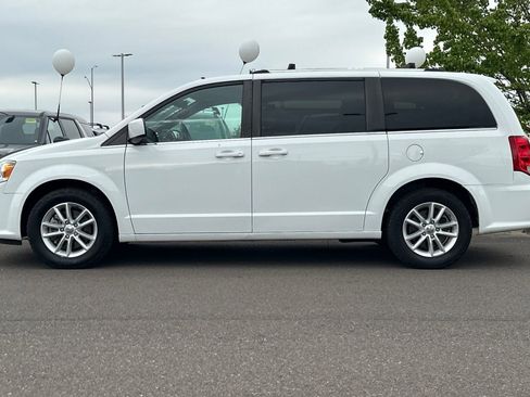 Used 2019 Dodge Grand Caravan SXT FWD image 7