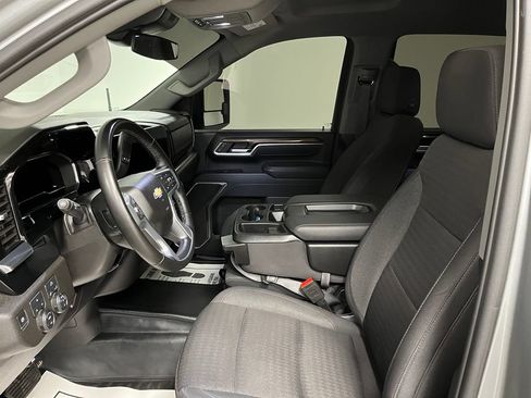 Used 2025 Chevrolet Silverado 2500 LT w/ Convenience Package AWD/4WD image 21