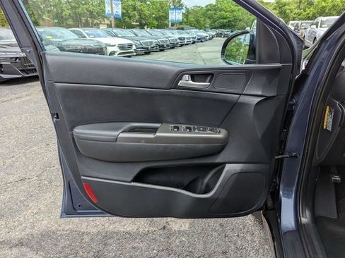 Used 2020 Kia Sportage S w/ S Sunroof Package AWD/4WD image 11