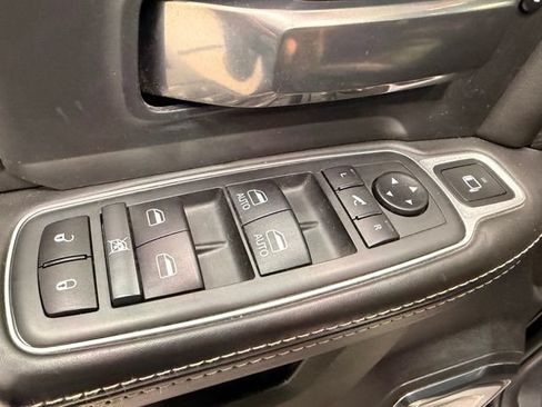 Used 2020 RAM 2500 Limited AWD/4WD image 23
