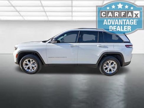 Used 2023 Jeep Grand Cherokee Limited w/ Luxury Tech Group II RWD image 30
