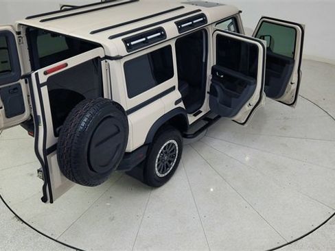 Used 2024 INEOS Grenadier Fieldmaster Edition image 86