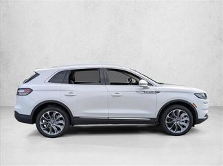 Used 2023 Lincoln Nautilus Reserve w/ Luxury Package AWD/4WD video 4