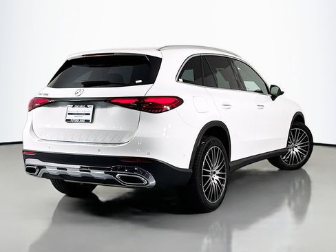 New 2026 Mercedes-Benz GLC 300 image 11