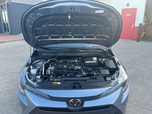 Used 2025 Toyota Corolla LE FWD image 28