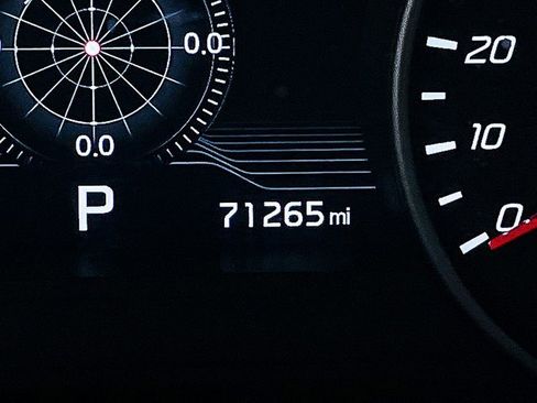 Used 2020 Kia Stinger GT2 image 32