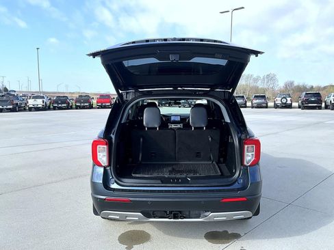 Used 2024 Ford Explorer XLT w/ Equipment Group 202A image 24