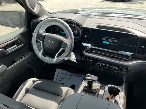 New 2026 Chevrolet Silverado 1500 RST AWD/4WD image 10