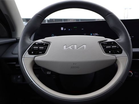 Certified 2023 Kia EV6 Wind image 16