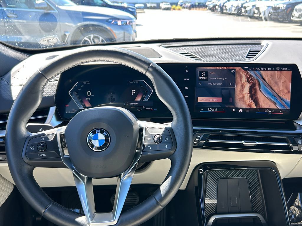 Used 2026 BMW X2 xDrive28i w/ Technology Package AWD/4WD image 17