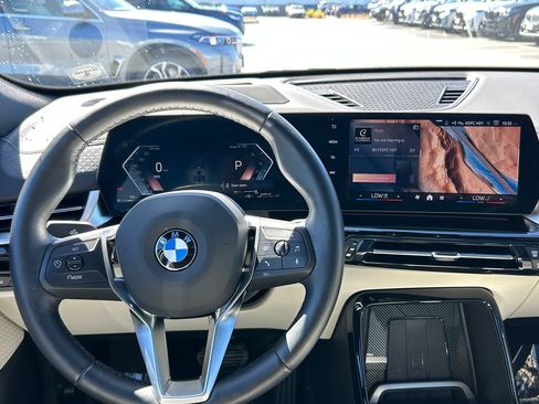 Used 2026 BMW X2 xDrive28i w/ Technology Package AWD/4WD image 17