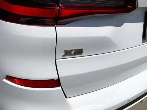 Used 2020 BMW X5 M50i w/ Executive Package AWD/4WD image 29