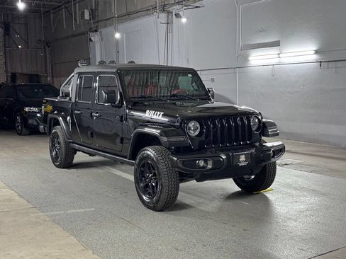 Used 2022 Jeep Gladiator Sport AWD/4WD image 5