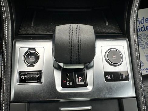 Used 2024 Jaguar F-PACE R-Dynamic S image 19