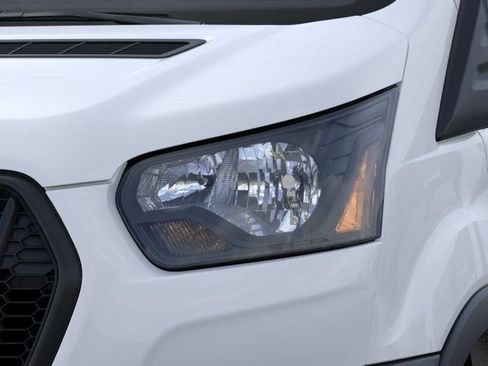 New 2026 Ford Transit 250 Low Roof w/ Load Area Protection Package RWD image 18
