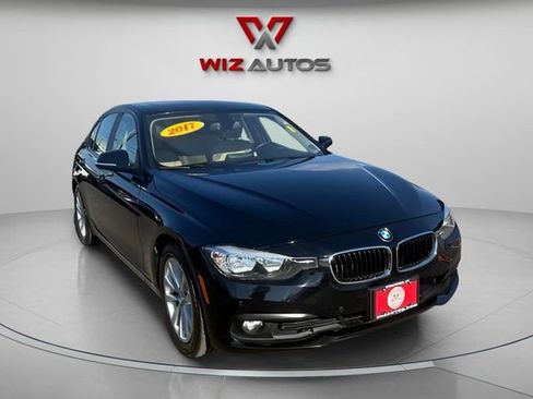 Used 2017 BMW 320i xDrive Sedan image 5