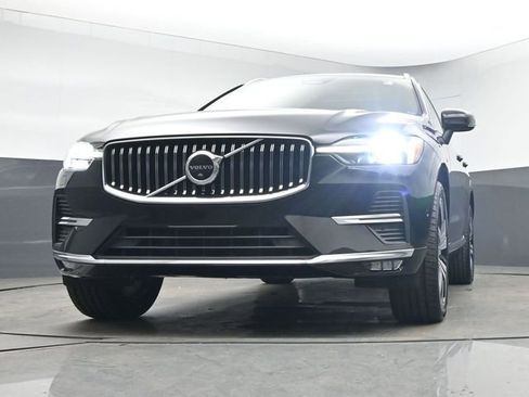 Used 2023 Volvo XC60 B5 Plus w/ Protection Package Premier image 38