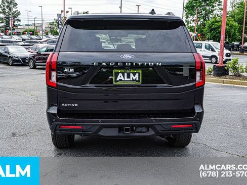 Used 2025 Ford Expedition Active AWD/4WD image 11