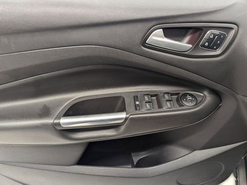 Used 2013 Ford Escape Titanium w/ Parking Technology Pkg image 10