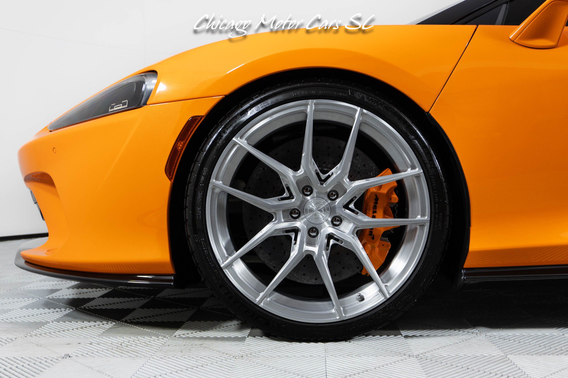 Used 2023 McLaren GT RWD image 5