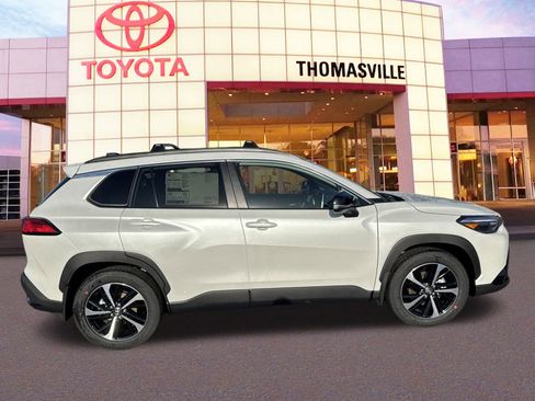 New 2025 Toyota Corolla Cross AWD Hybrid w/ Convenience Package image 4