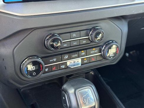 Certified 2025 Ford Bronco Outer Banks image 24