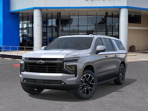 New 2026 Chevrolet Suburban RST w/ Comfort Package AWD/4WD image 6