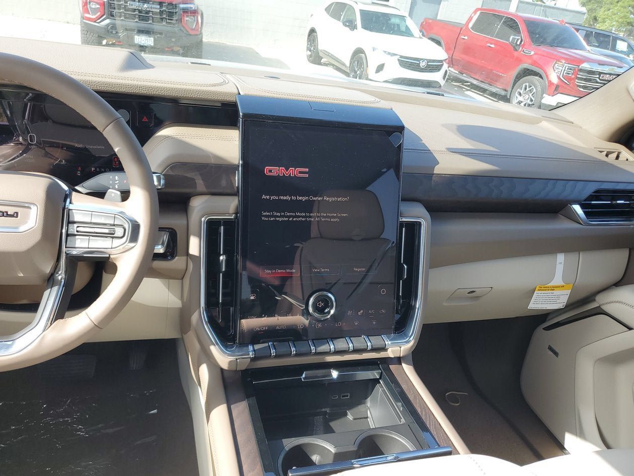 New 2026 GMC Yukon Denali RWD image 14