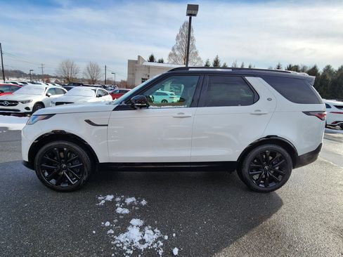 New 2026 Land Rover Discovery Limited Edition image 5