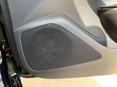 New 2026 Toyota Corolla SE FWD image 19