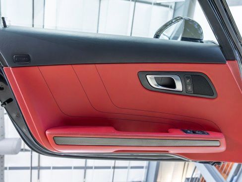 Used 2012 Mercedes-Benz SLS AMG Coupe image 55