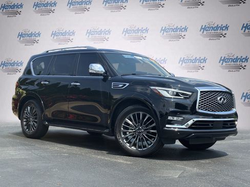 Used 2022 INFINITI QX80 Sensory w/ Cargo Package RWD image 2