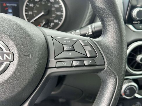 Used 2025 Nissan Sentra S FWD image 19