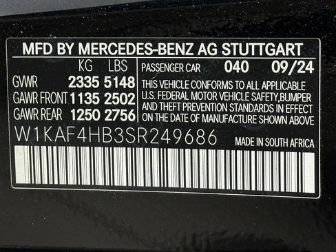 Used 2025 Mercedes-Benz C 300 4MATIC Sedan image 45