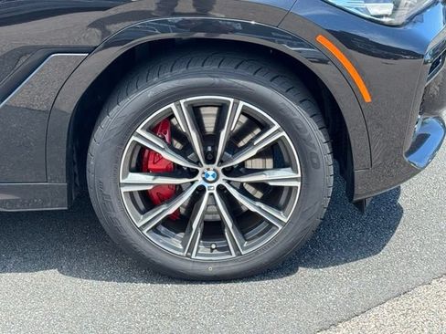 Used 2022 BMW X6 M50i w/ Premium Package AWD/4WD image 15