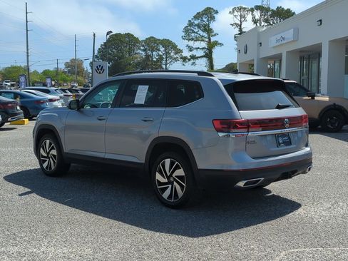 Used 2024 Volkswagen Atlas SE image 5