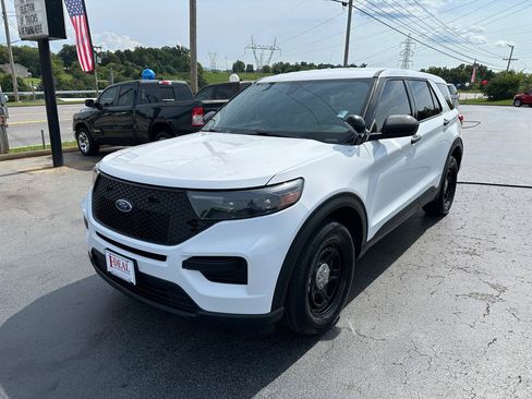 Used 2022 Ford Explorer 4WD Police Interceptor image 8