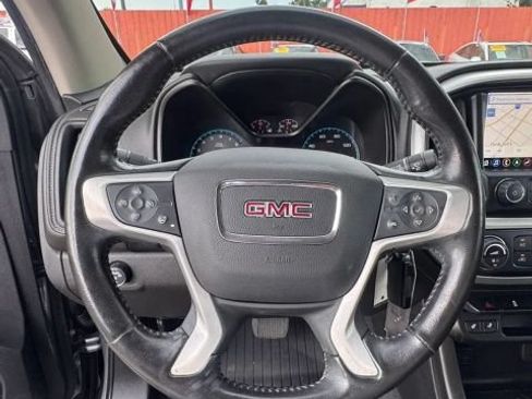 Used 2022 GMC Canyon Elevation w/ Elevation Premium Package RWD image 11