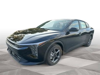 New 2026 Kia K4 LXS