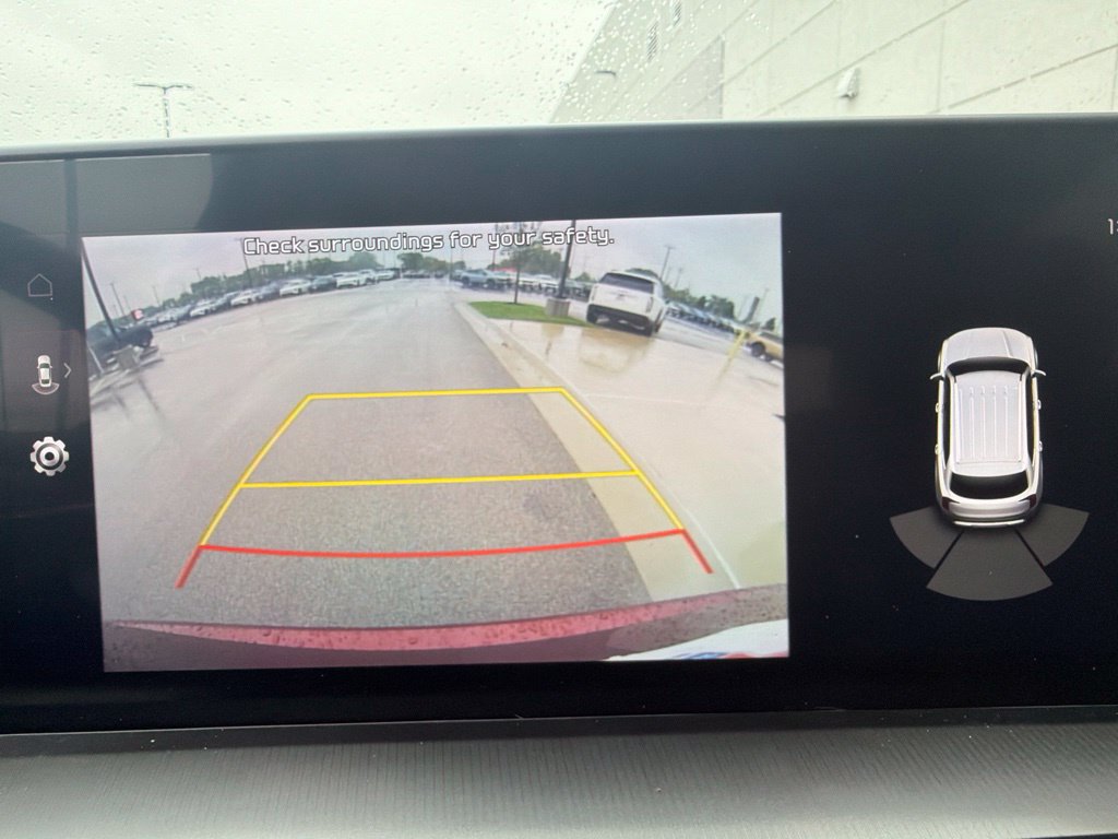 Certified 2024 Kia Telluride S w/ S Sunroof Package AWD/4WD image 12