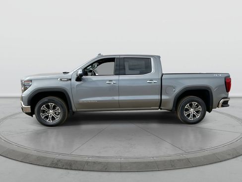 New 2026 GMC Sierra 1500 SLT AWD/4WD image 5