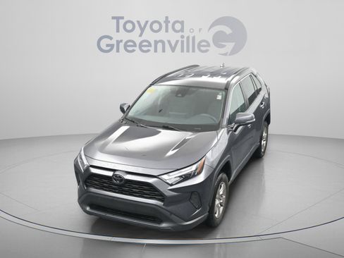 Used 2024 Toyota RAV4 XLE AWD/4WD image 23