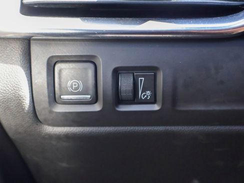 Used 2019 Cadillac XT4 Sport w/ Driver Awareness Package FWD image 18