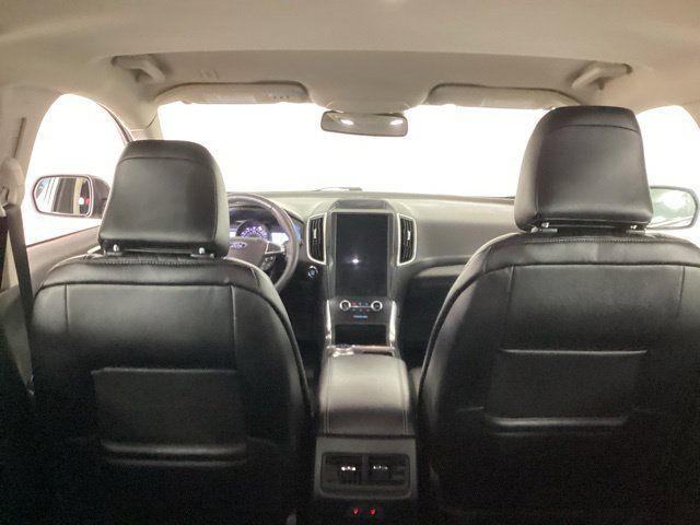 Used 2024 Ford Edge Titanium w/ Equipment Group 301A AWD/4WD image 27
